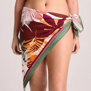 NEW Vitamin A Multiwear Sarong Scarf Cover Up Multi Palm Print One Size